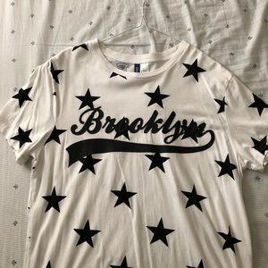 NWOT H&M T-shirt